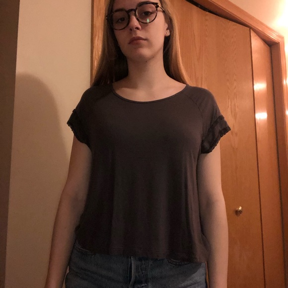 Gray Short Sleeve shirt - Picture 2 of 4